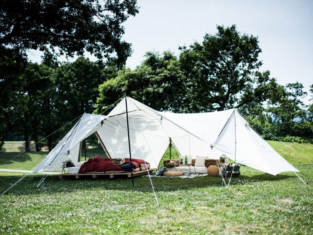 CAMPING