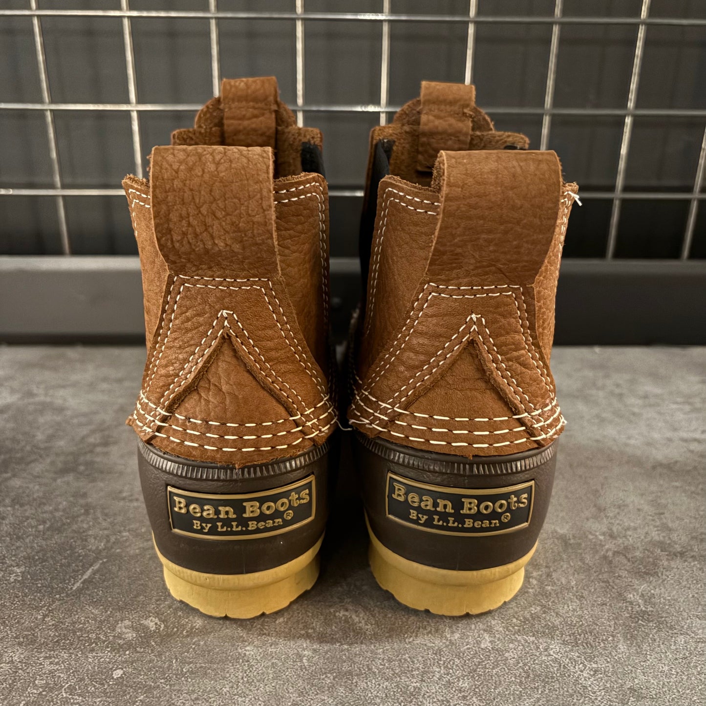 BEAN BOOT 6.5 CHELS EA WOMEN